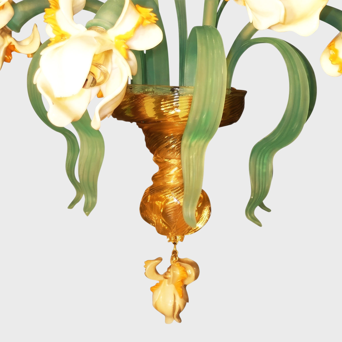 Wall Lamp White Iris